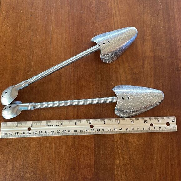 Vintage Aluminum Shoe Trees - Picture 3 of 3